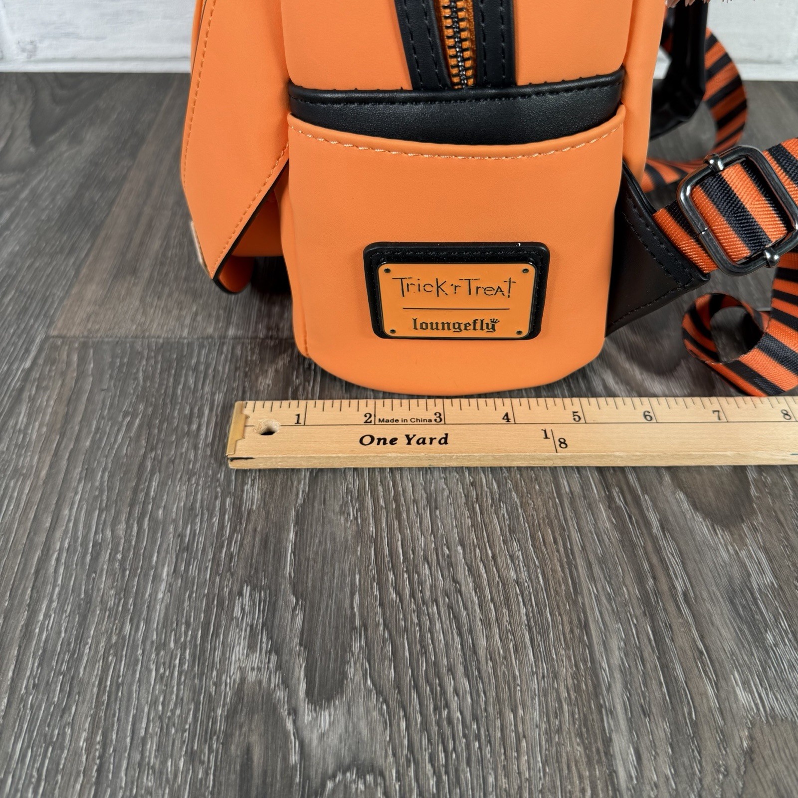 Loungefly Trick ‘R Treat Flaming Pumpkin Head Sam Light Up Glow Mini Backpack