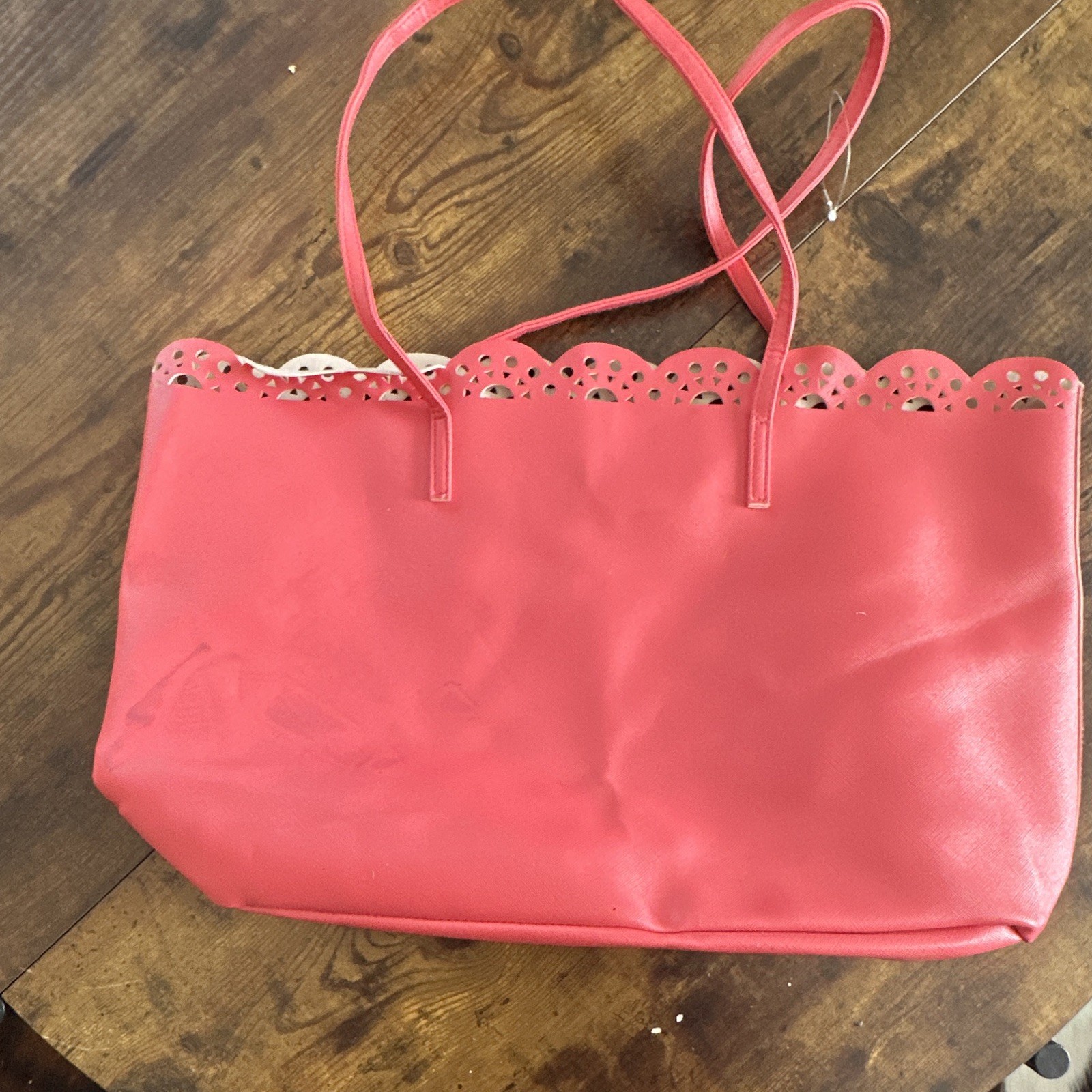 Mudd Pink Tote Bag Scalloped Cutout Top Double Handles Beige Lining Solid