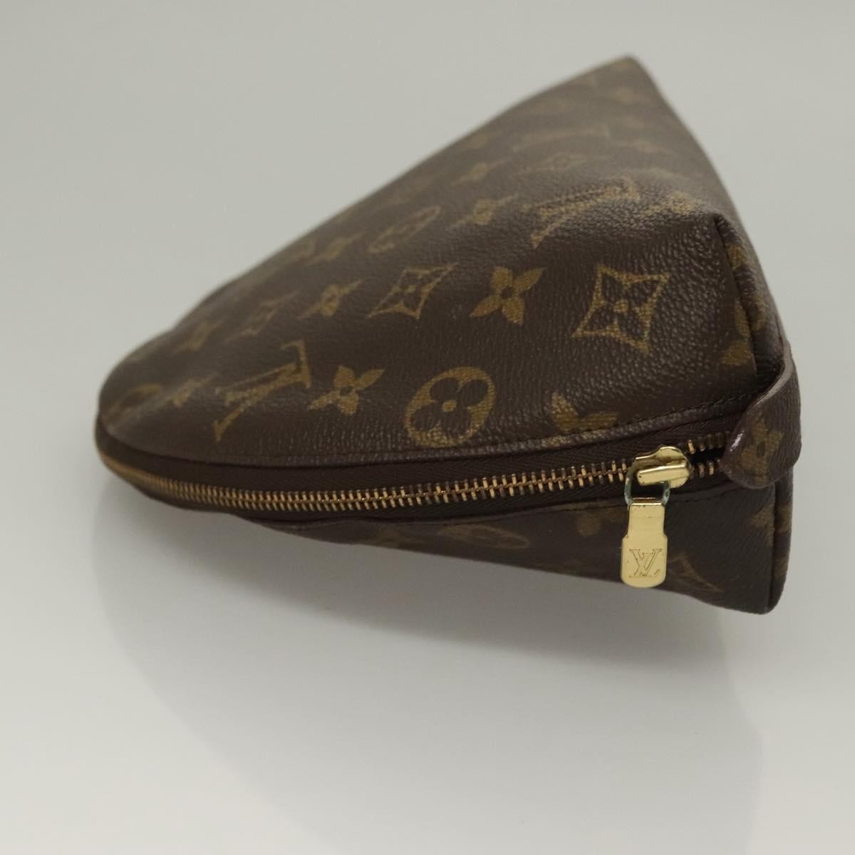 LOUIS VUITTON Monogram Trousse Demi Ronde Cosmetic Pouch M47520 LV Auth 133922