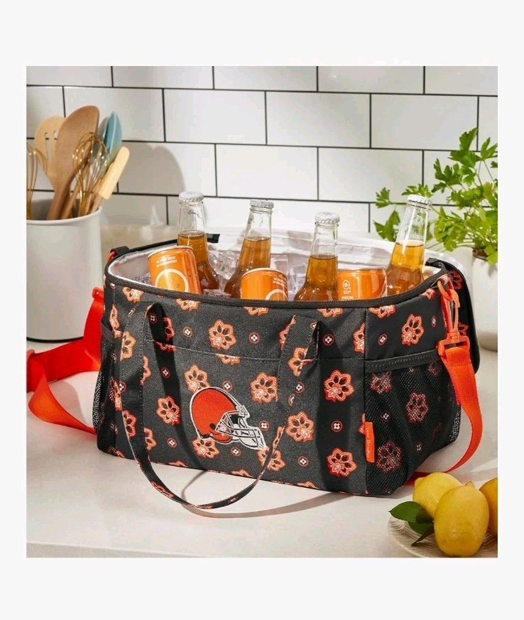 Vera Bradley Women’s Recycled Lighten Up NFL Cooler, Cleveland Browns