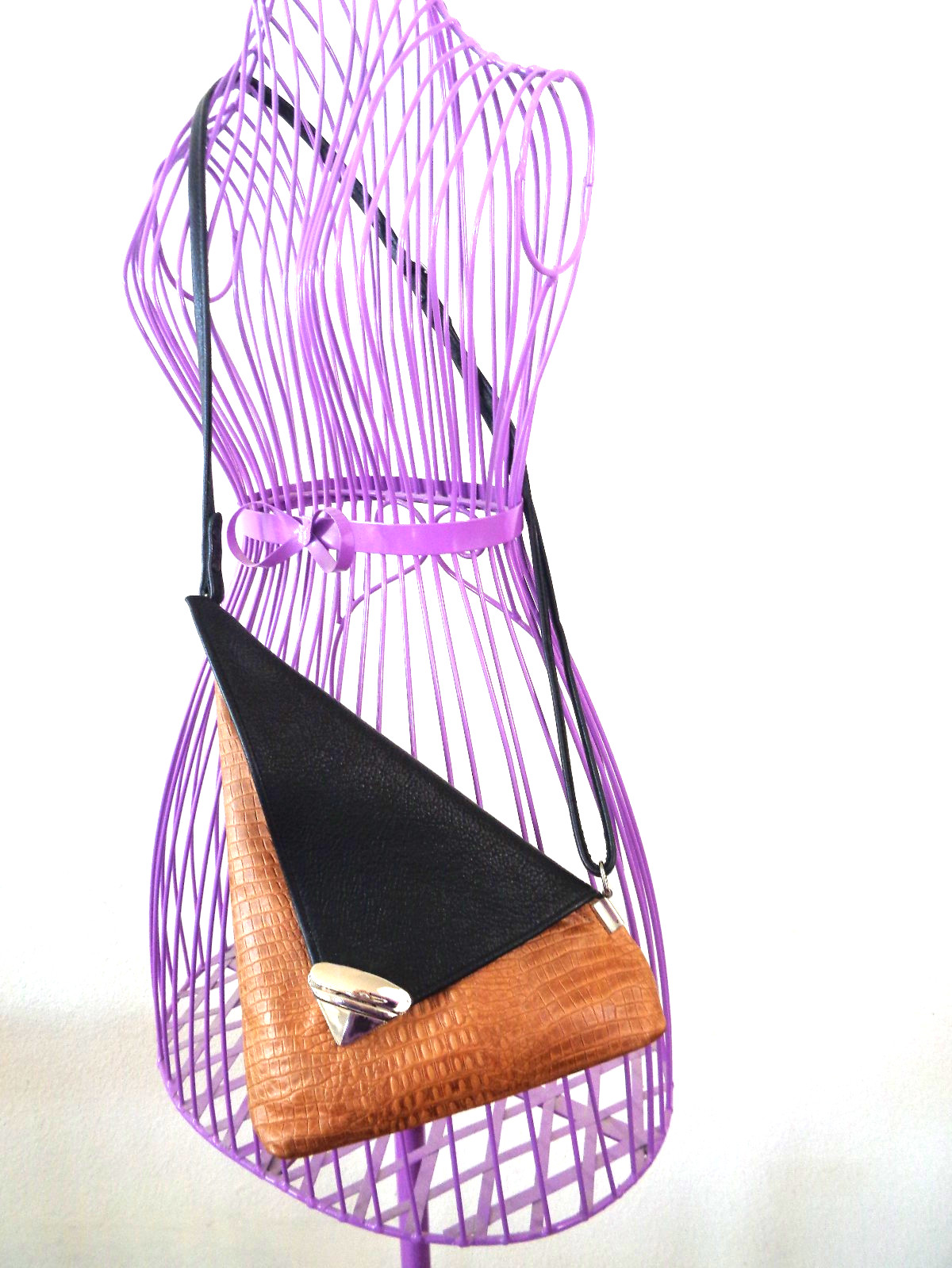 TOM THOMAS LEATHER Angle Bag Black and Croco Brown Crossbody Handmade Bag USA