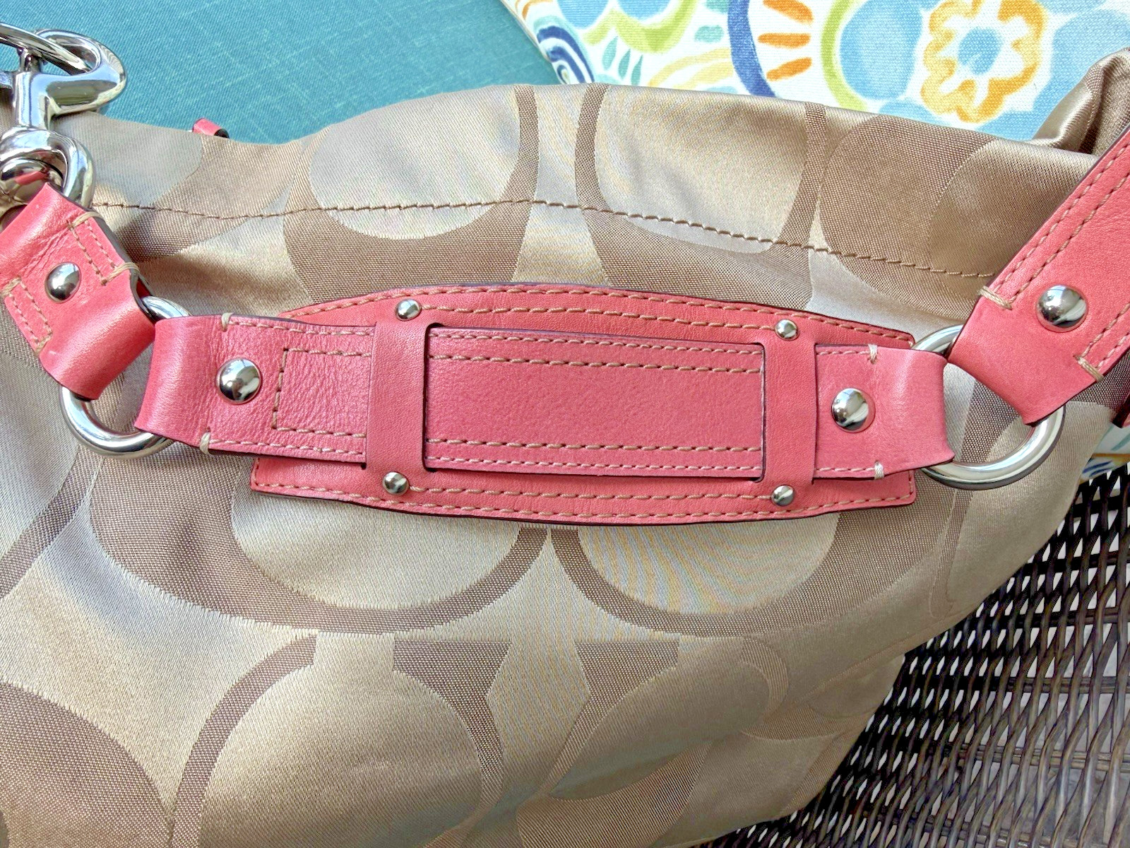 Vintage Y2K 2008 Coach Carly Signature Jacquard Hobo Bag Kahki Coral Pink 13306