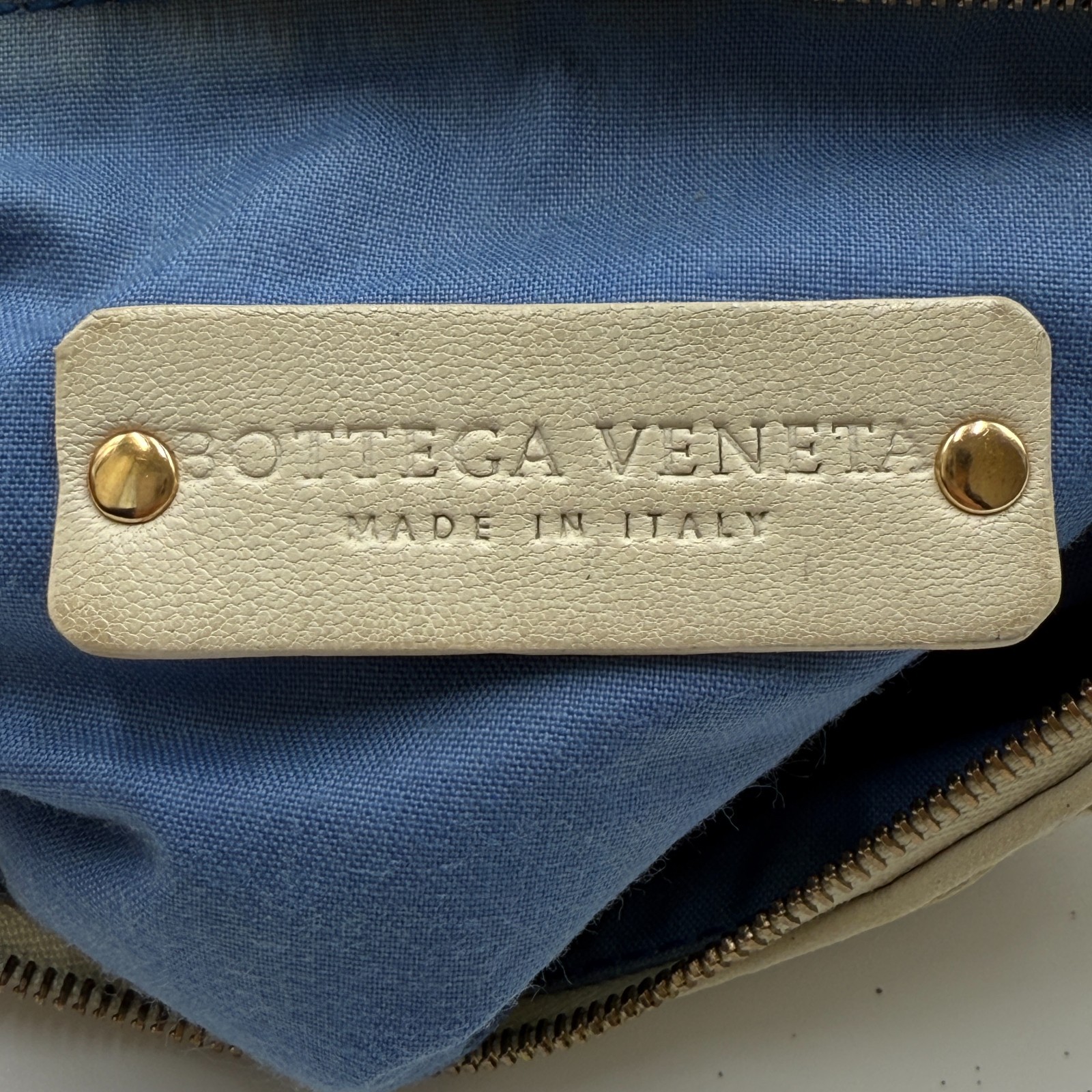 BOTTEGA VENETA Intrecciato Cosmetic Pouch Purse White Leather 860