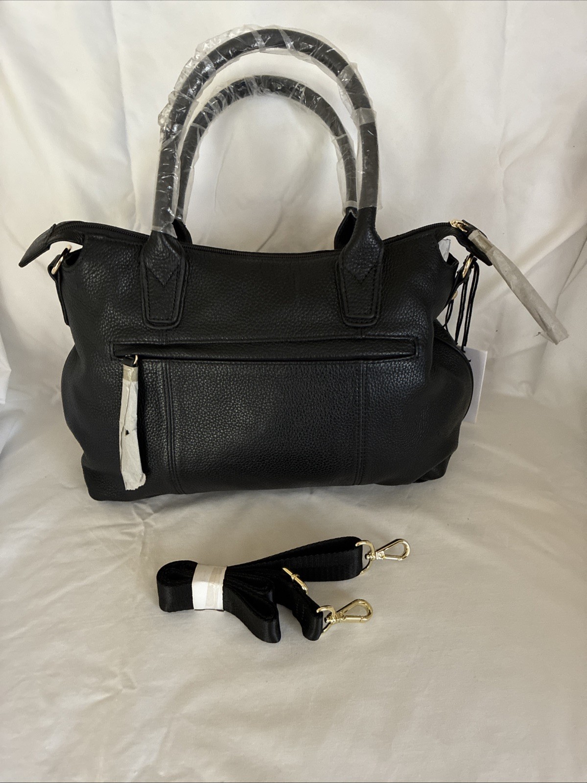 M London Double Zip Satchel, With Shoulder Strap Included.Genuine Leather. New.