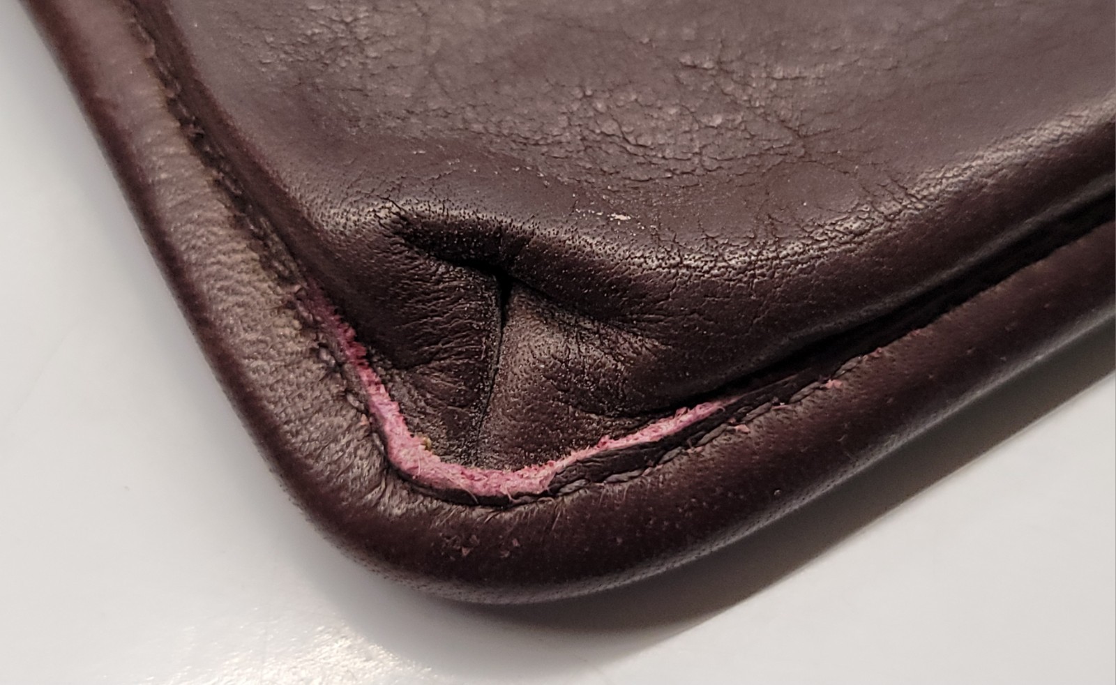 SVEN Design Brown Leather 7.5 X 4.5 Crossbody Wallet Bag Made in Berkley US
