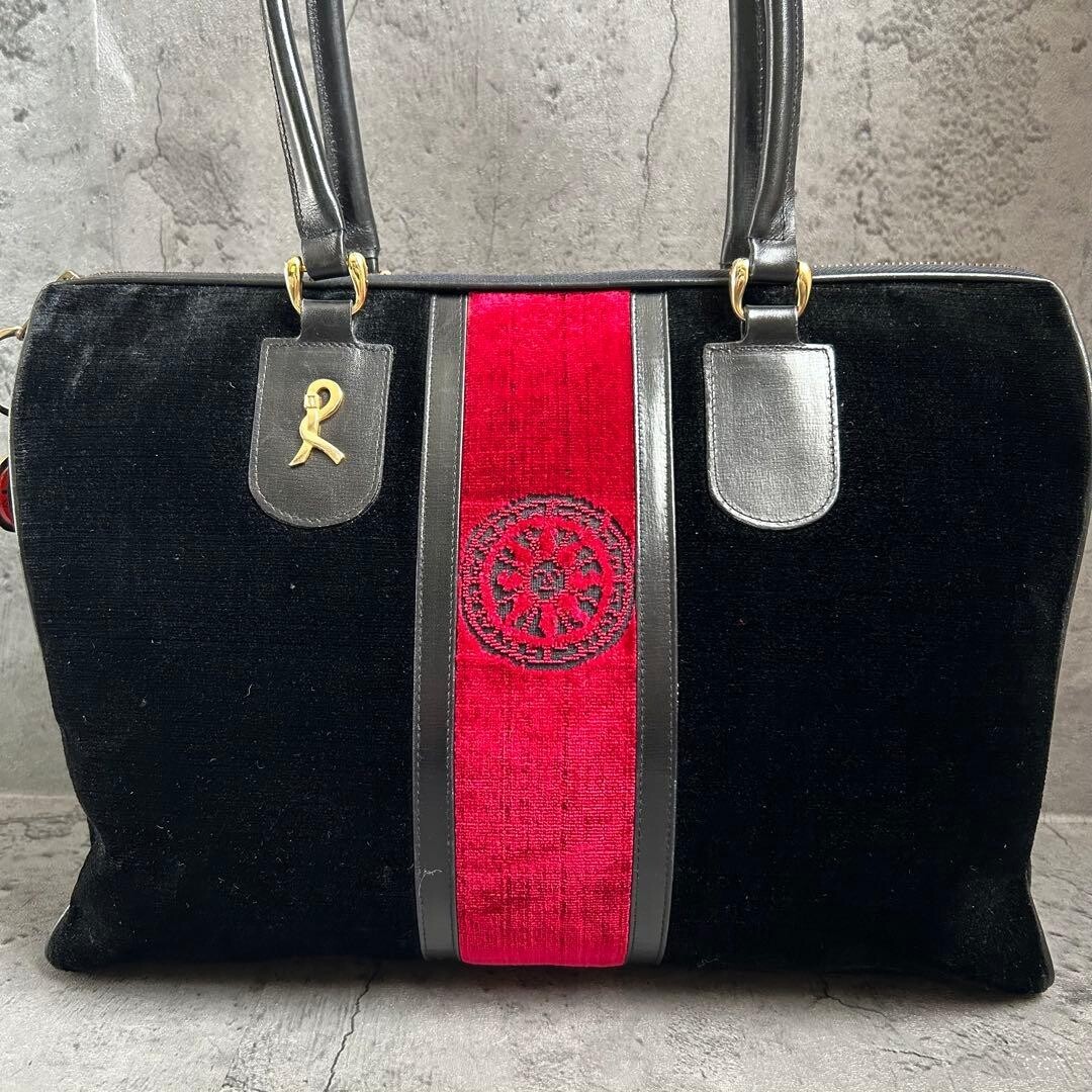Roberta di Camerino Black Velvet Leather Handbag Gold Hardware Vintage 34cm