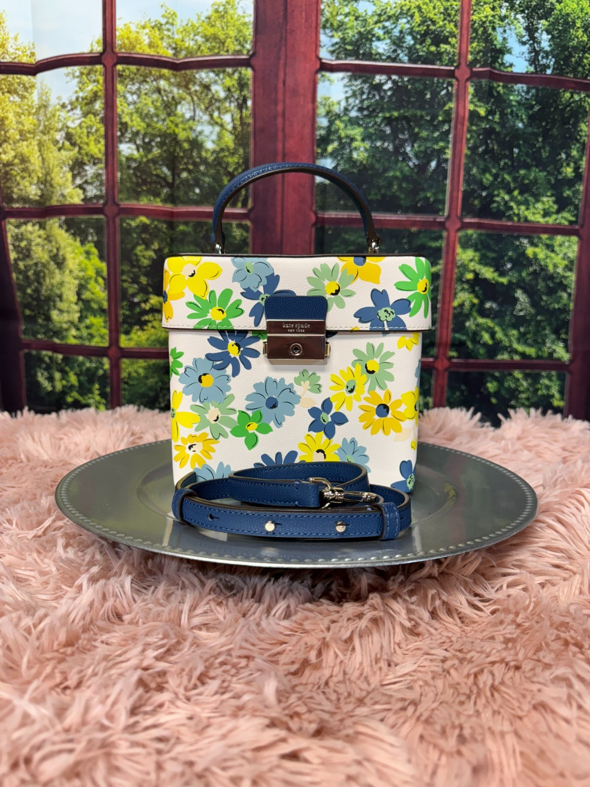 NWT Kate Spade Voyage Floral Medley Small Top Handle Crossbody Purse