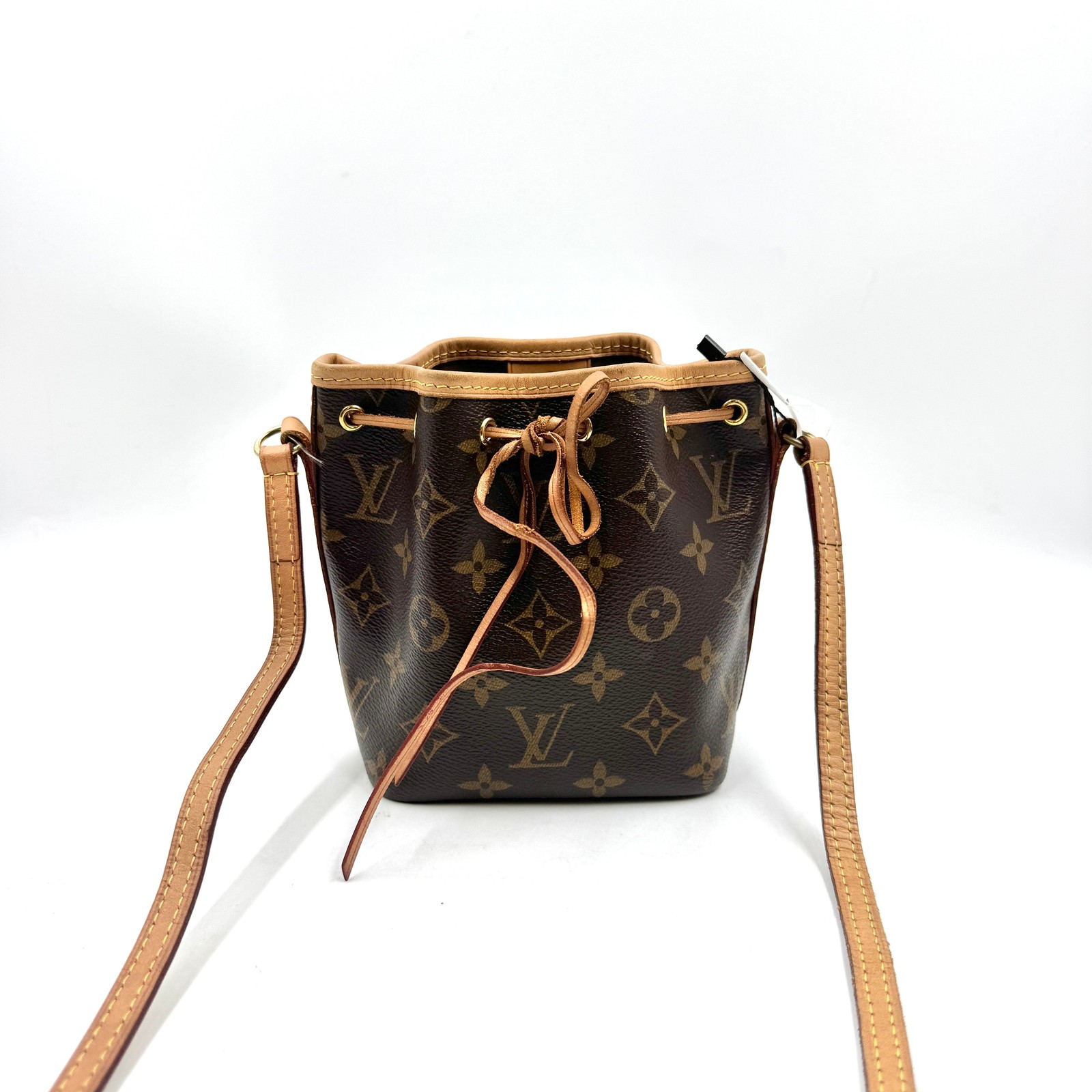Pre-Owned Louis Vuitton Nano Noé bag in monogram canvas