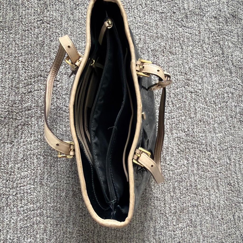 michael kors purse, black with MK charm.