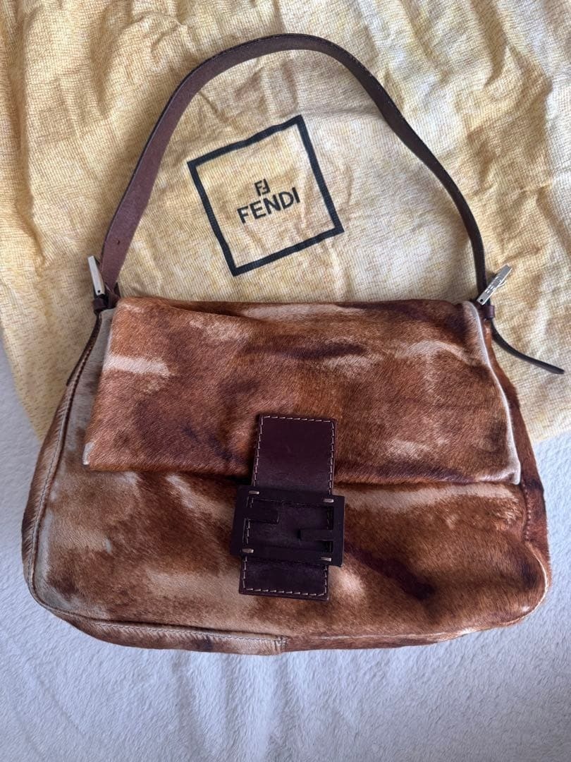 FENDI Mamma Baguette Shoulder Bag Harako Calf Hair Leather Pre-Owned vtg