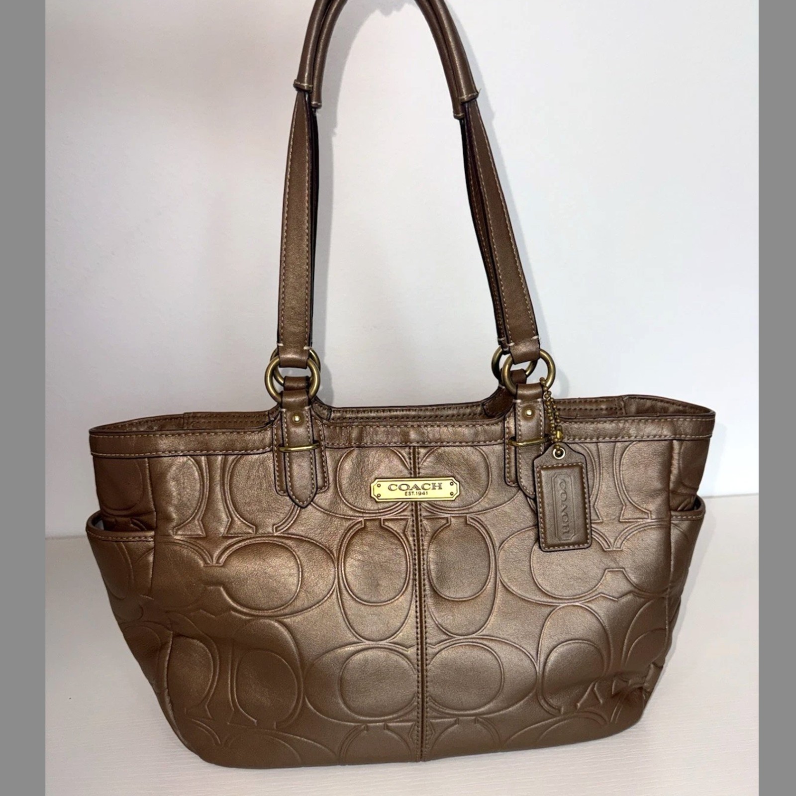 Coach Gallery Tote F20742 Embossed Signature Copper Leather Shoulder‑Carry Tote