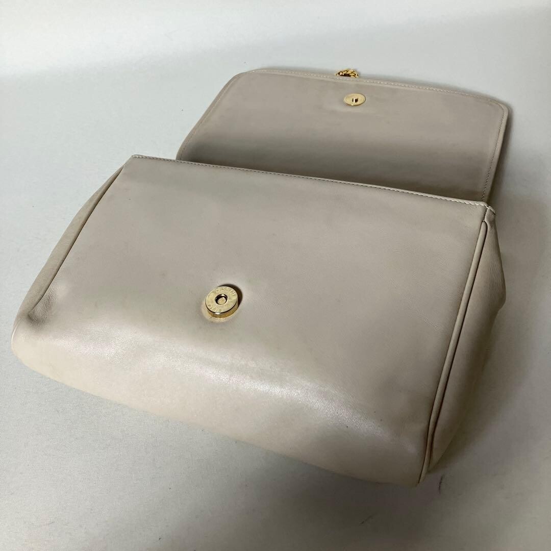 CELINE Triomphe Greige Leather Shoulder Bag Chain Strap Gold Hardware Authentic