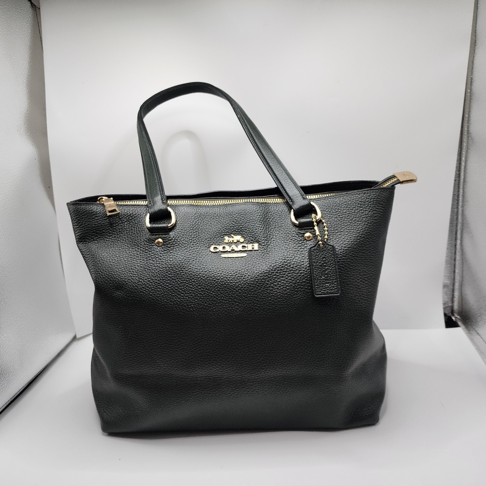 Coach Bay Tote Ivy Green Pebbled Leather Shoulder Bag Zip Top F48637 Large