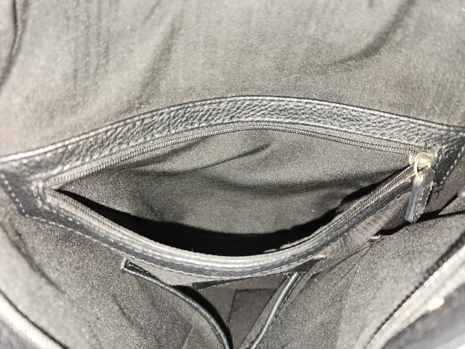 A New Approach a.n.a Leather Hobo Shoulder Bag Buckle