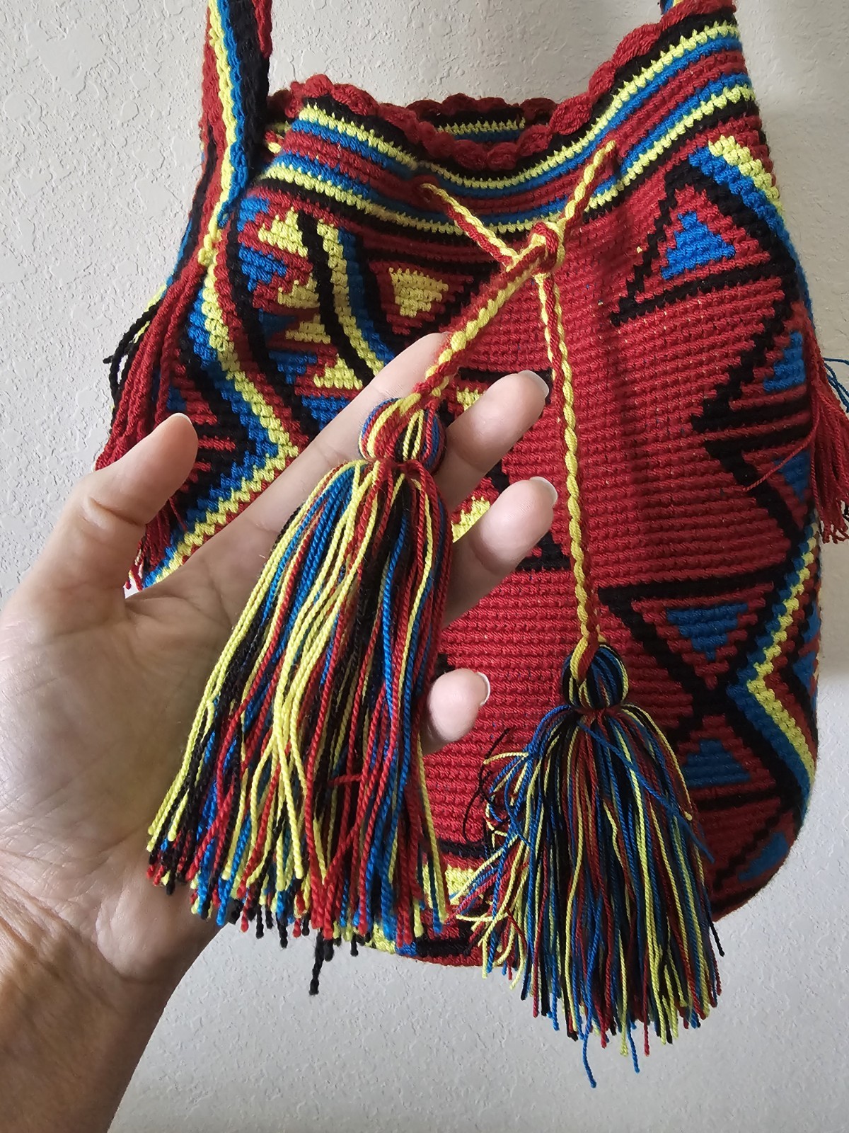 Authentic Handwoven Colombian Wayuu Mochila Bucket Bag – Boho Crossbody