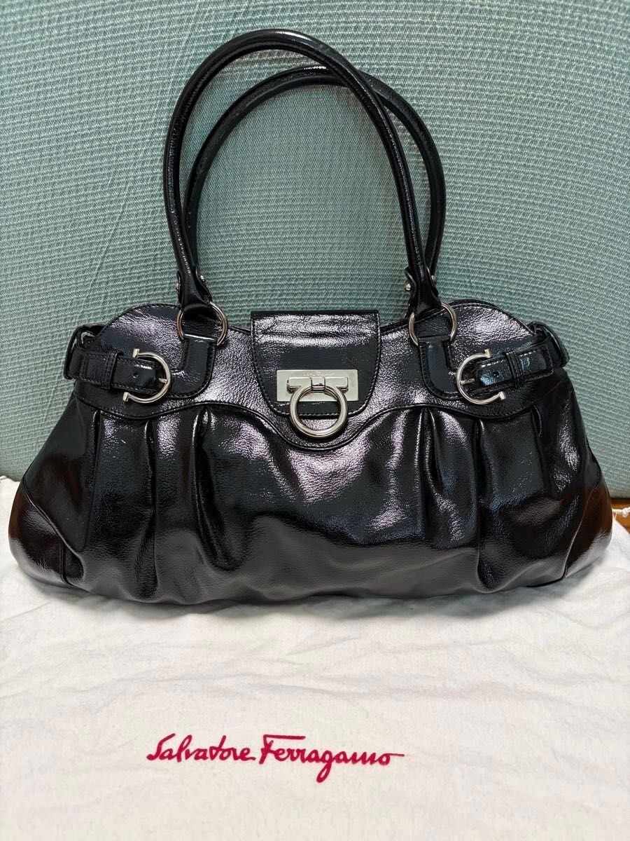 Salvatore Ferragamo Gancini Patent Leather Black Handbag Dust Bag Women Tote
