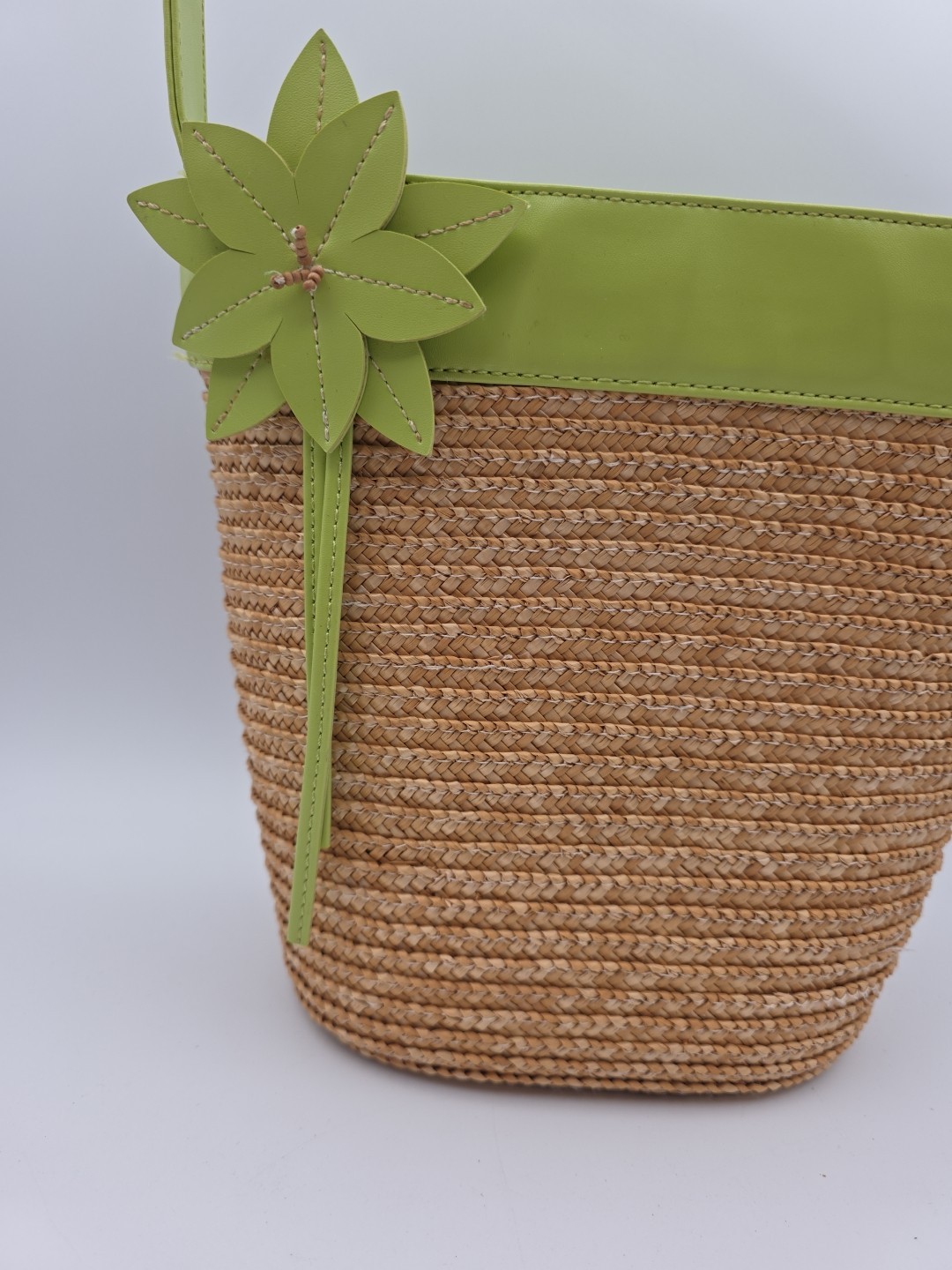 Bath and Body Works Straw Tote Bucket Bag Purse Lime Green Beach Flower Boho