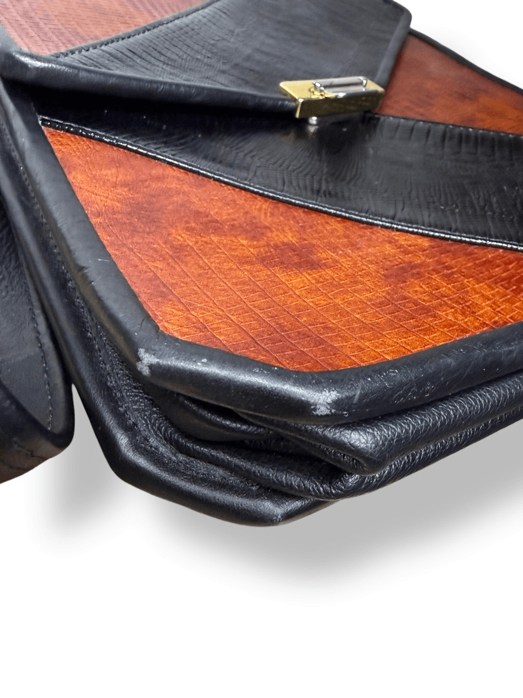 Roche Ventura Leather Shoulder Bag Black & Brown Nappa Leather Purse