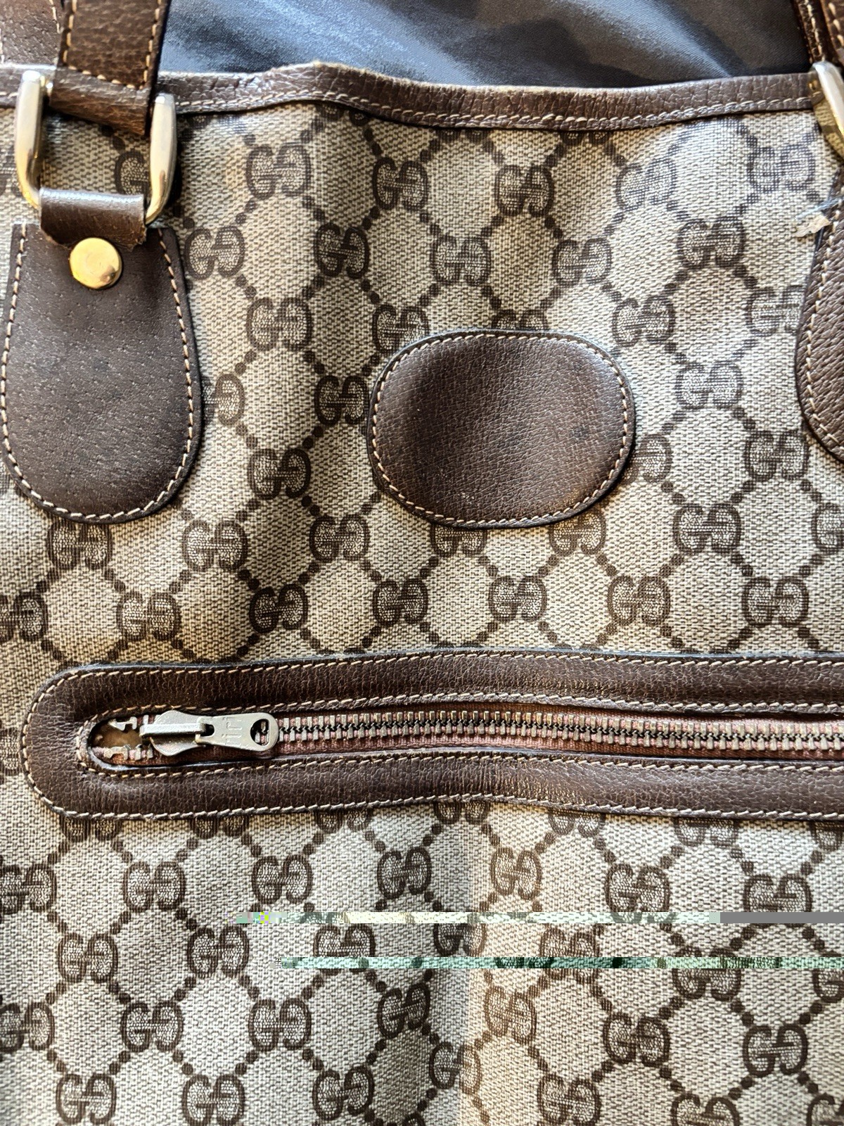 Gucci GG Pattern Tote Bag Beige/Brown Zip Closure Inner Pockets Double Handles