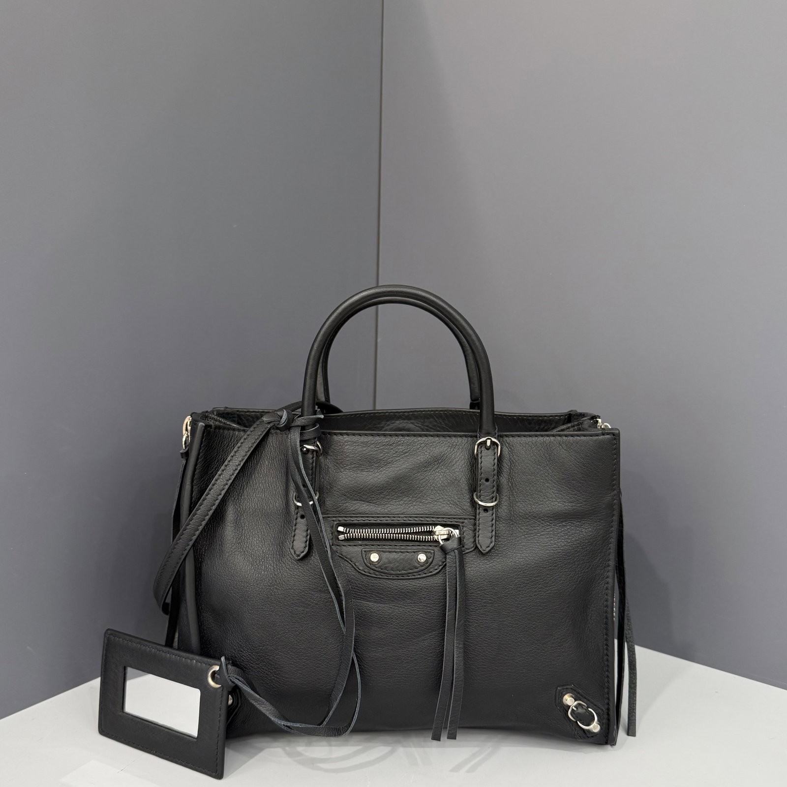 Balenciaga Mini Papier A4 Zip Around Tote Black Calfskin (ac011626c2)