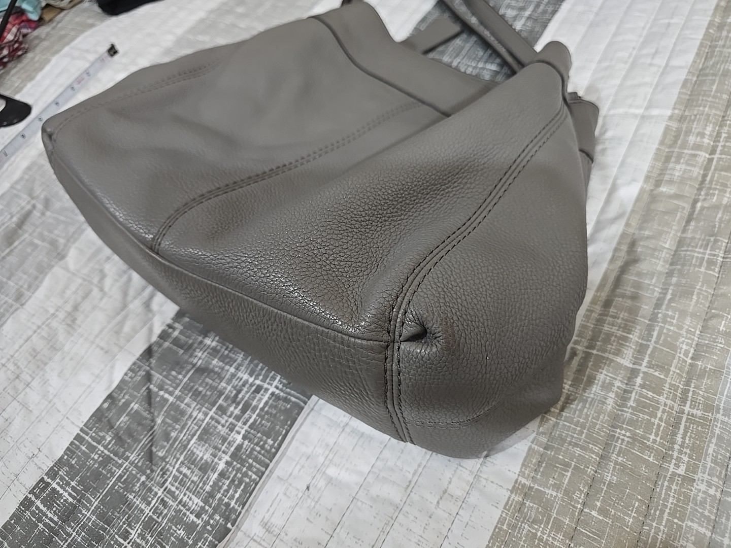 COACH Lexi Pebble Leather 3 Compartment Shoulder Bag #F57545 Dark Grey Purse