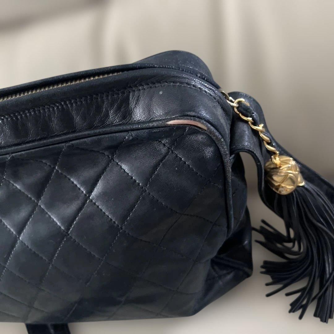 CHANEL Matelasse Lambskin Shoulder Bag Black Gold HW Tassel Chain 8.9×10.6in