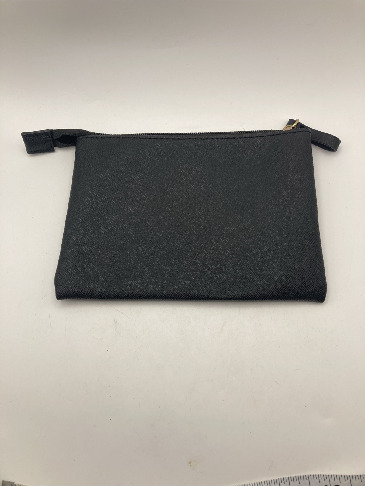 DABNEY LEE zipper Makeup Bag Purse Black Waterproof Clutch Zipper Never Used