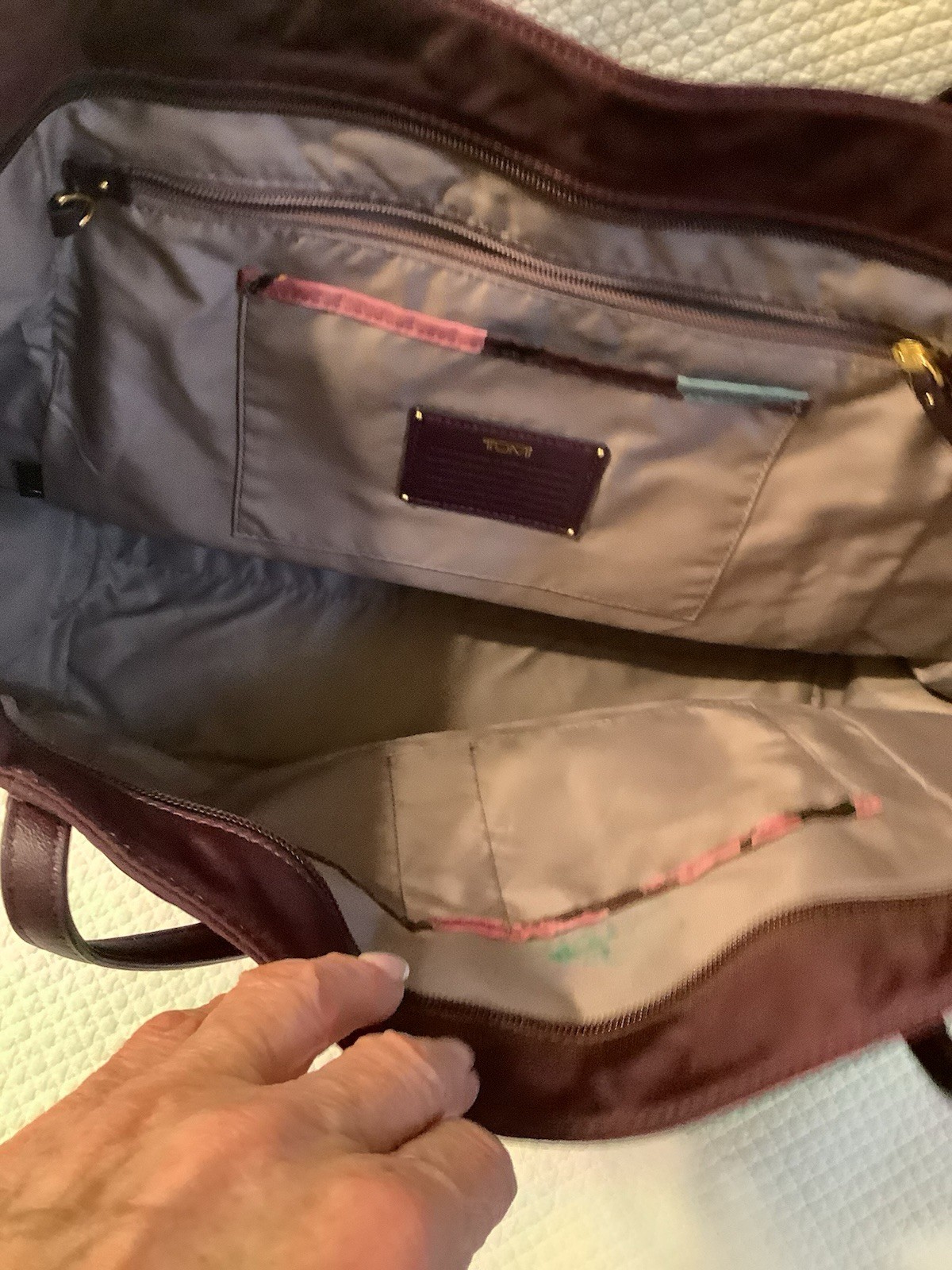 TUMI Voyageur LARGE Travel Tote Bag Purple