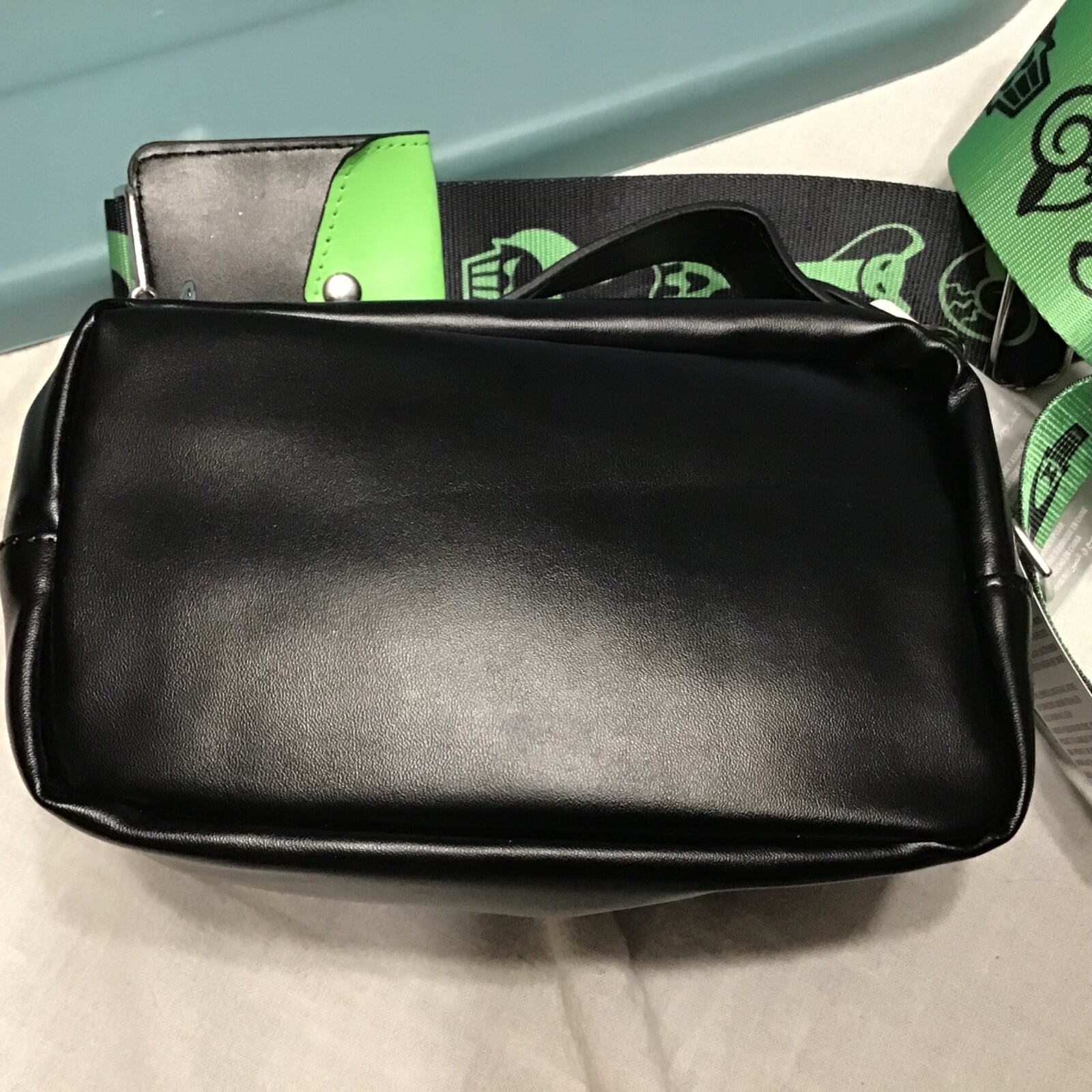 Disney Parks Villains Crossbody Bag Purse Up to No Good Black Green New