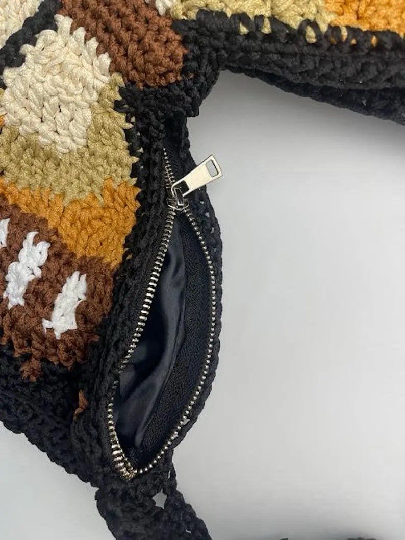 Crochet Butterfly Shoulder Bag Multicolor Zip Closure Lined Black Strap