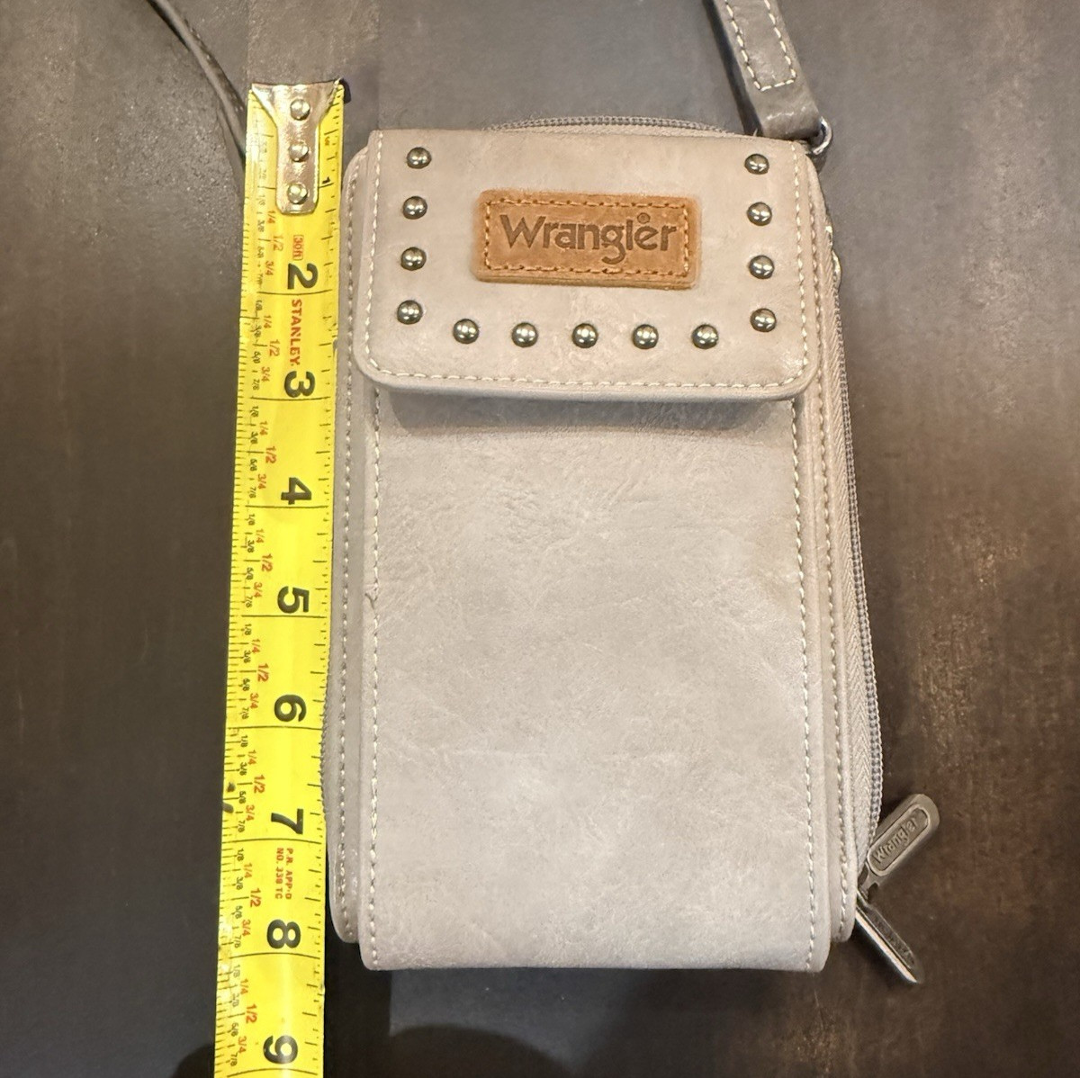 Light Gray Beige Crossbody Rectangular 8″ x 4″ WRANGLER WOMEN’S PURSE