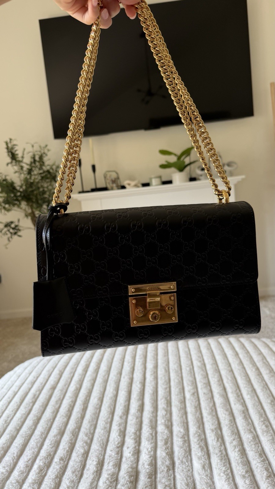 Authentic Gucci GG Medium Padlock Bag Guccisima