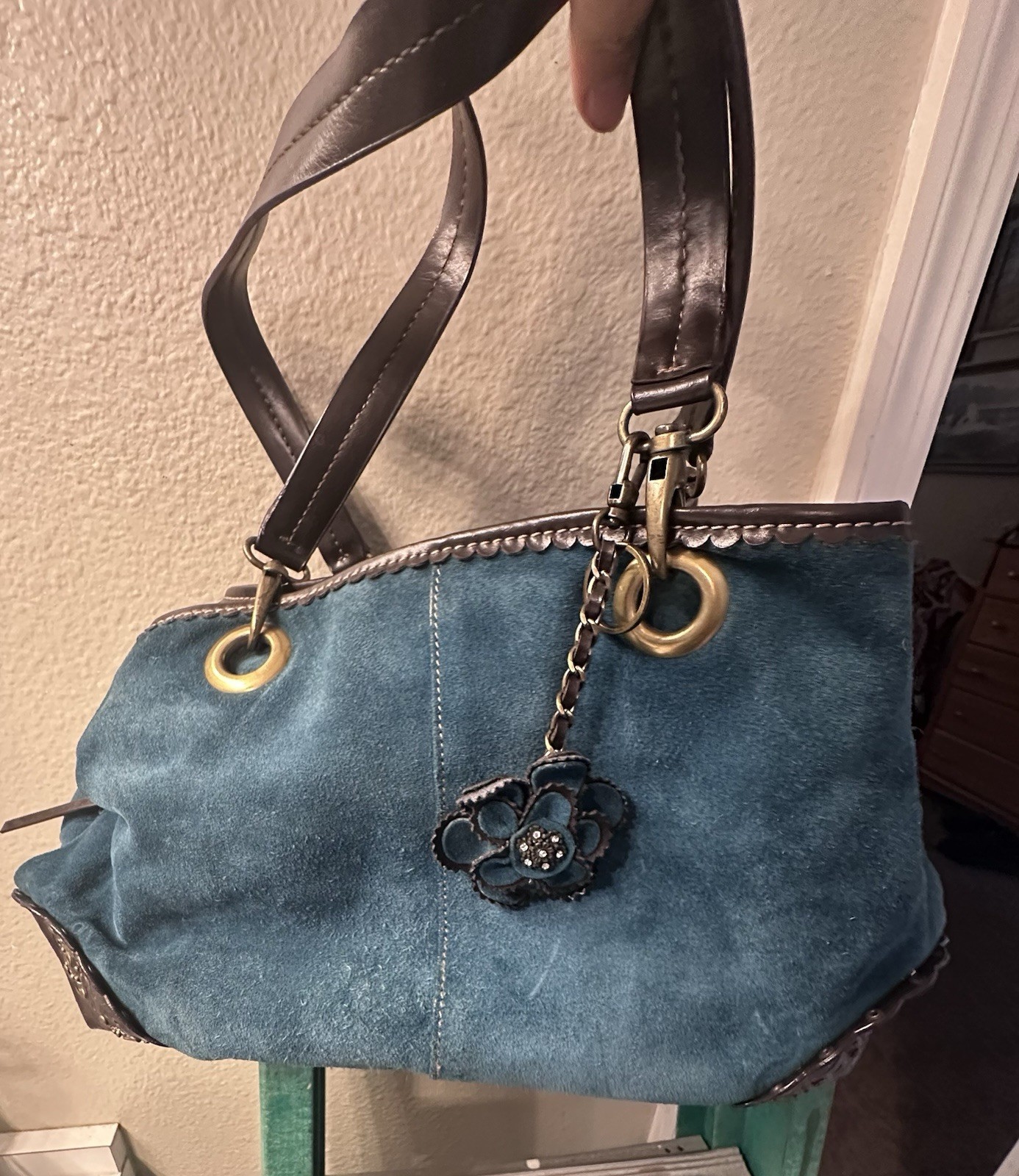 Bandolino Women’s Hand Bag Purse Shoulder Bag