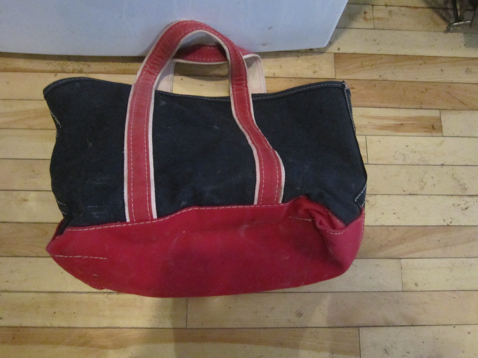 L L Bean sawtooth boat & tote red/navy huge tote