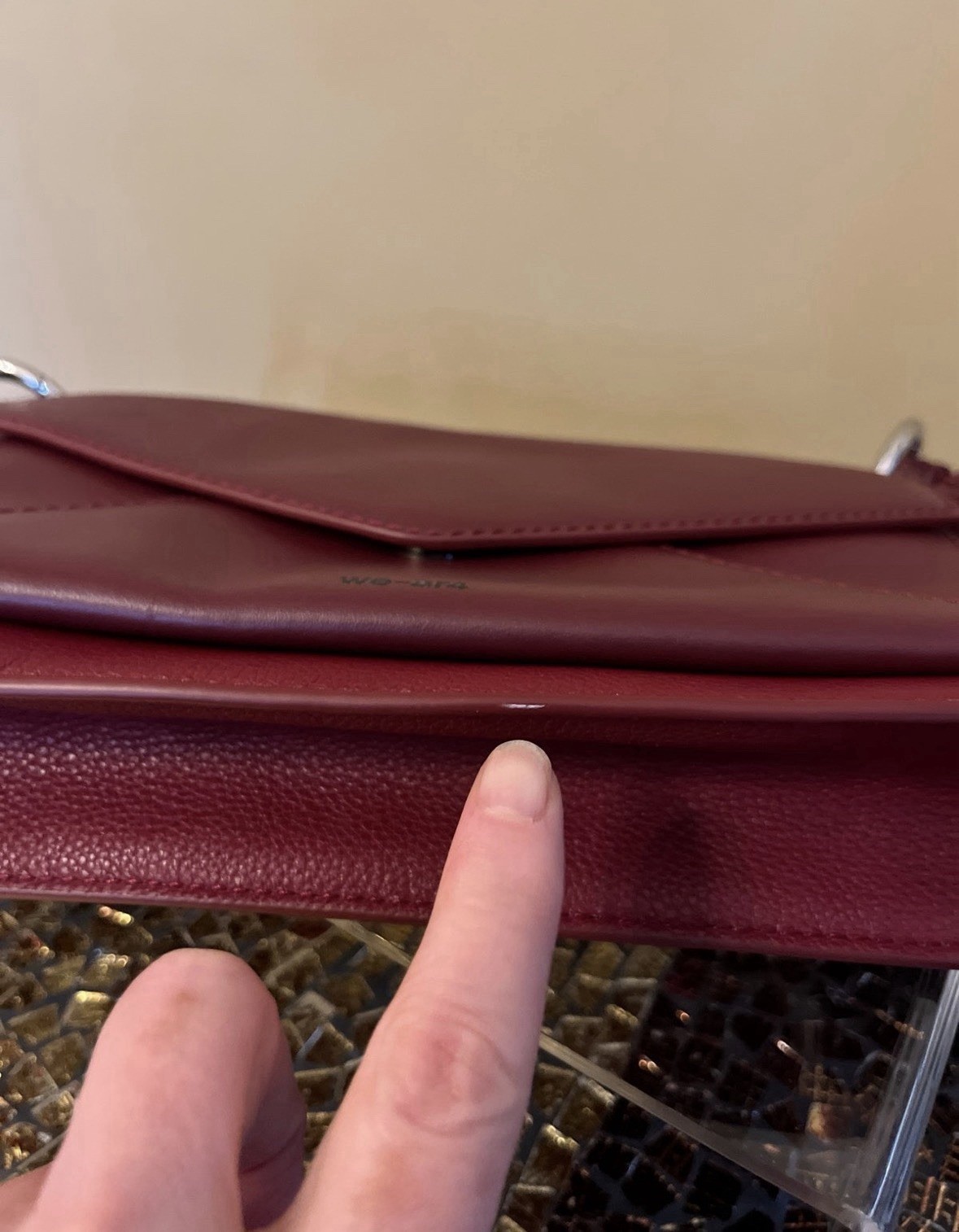 WE-AR4 The Envelope Crossbody Shoulder Bag Leather Misty Merlot 2 Zip Pouches
