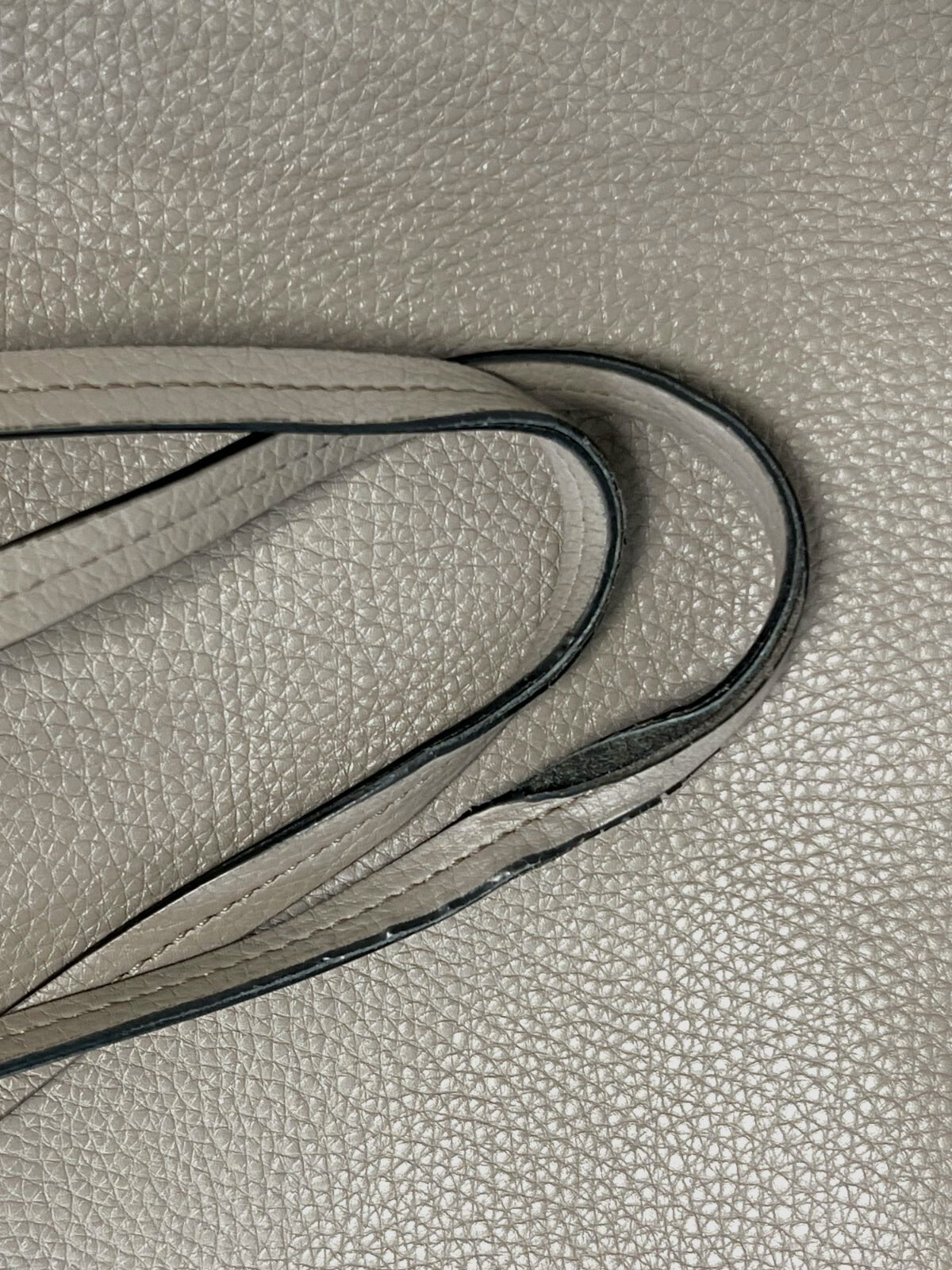 $1750 Valentino Garavani Women’s Gray Logo Rockstud Vitello Leather Tote Bag