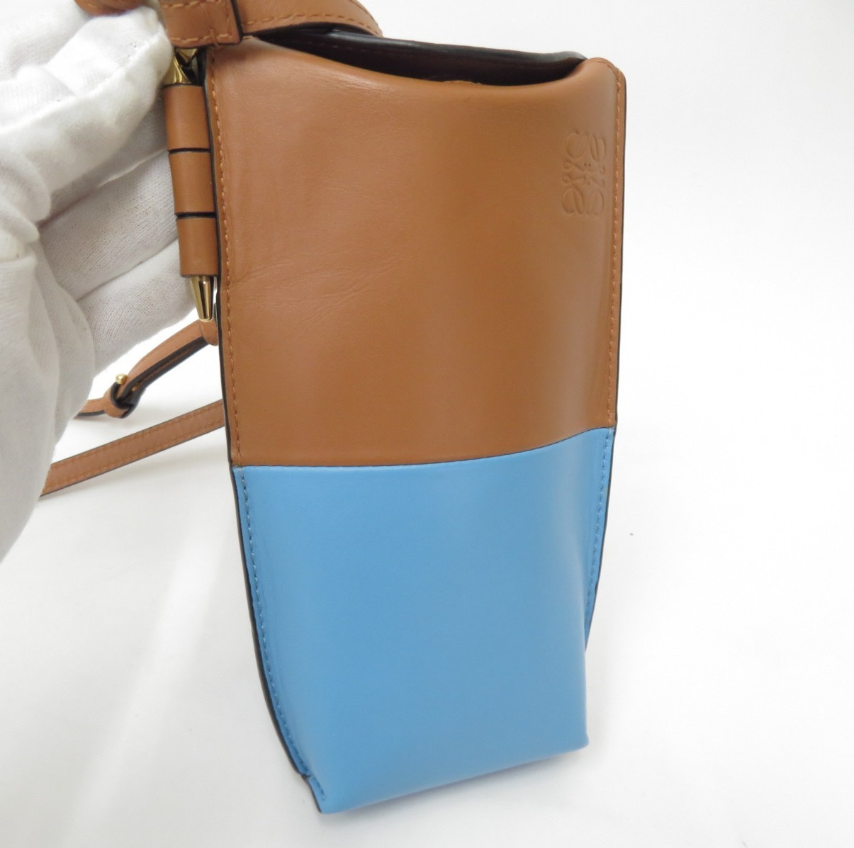 Authentic LOEWE Anagram Gate Pocket Leather Shoulder Bag S#53443