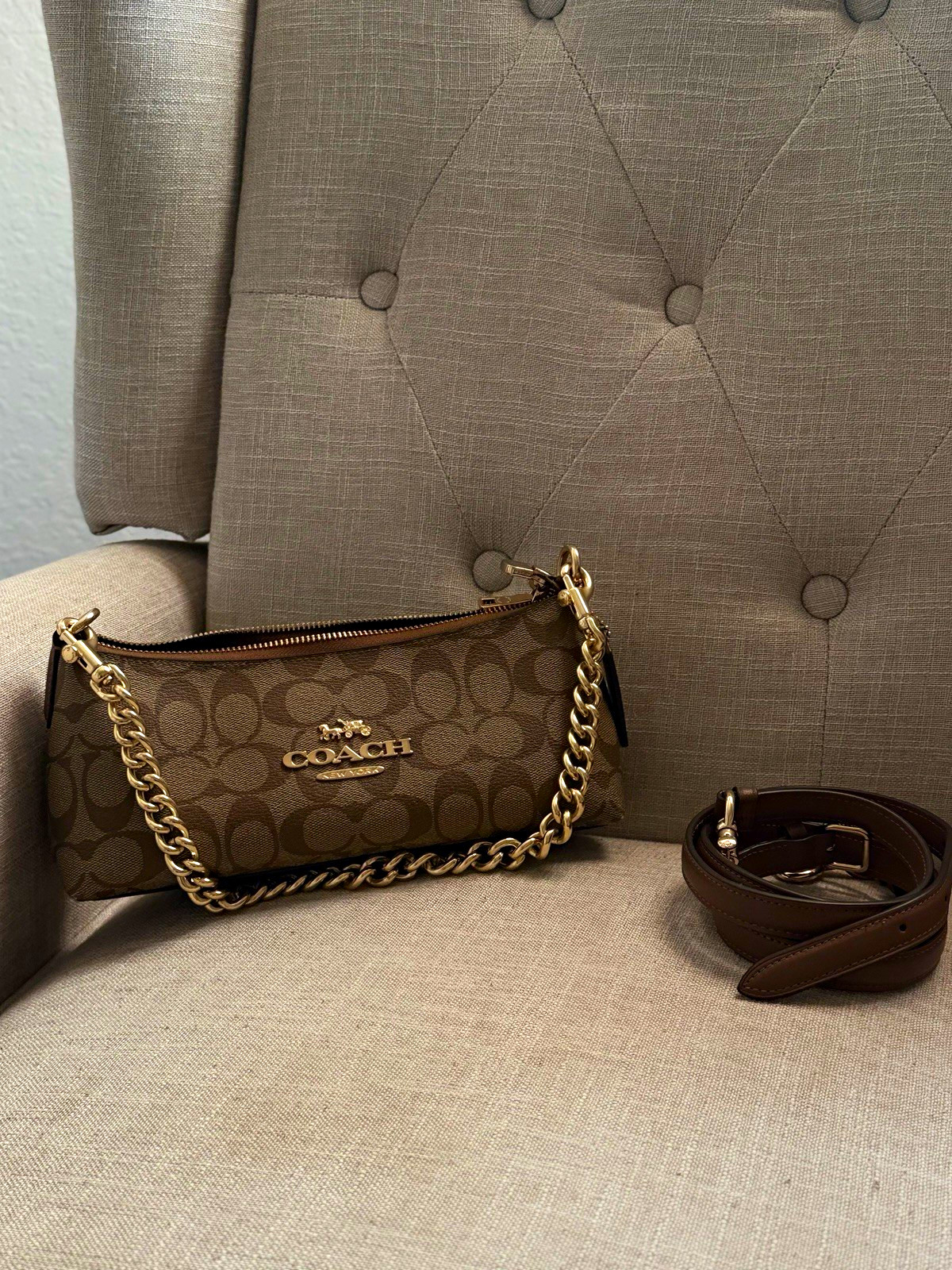 Coach Signature Logo Brown Small Shoulder Bag Zip Chain w/ Detachable Strap