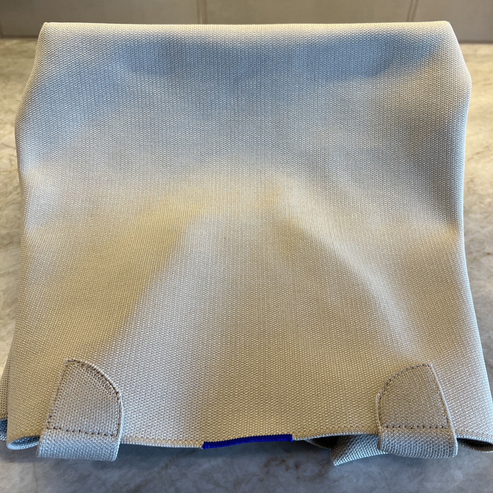Rothy’s Lightweight Tote – Soft Sesame/Beige neutral EUC