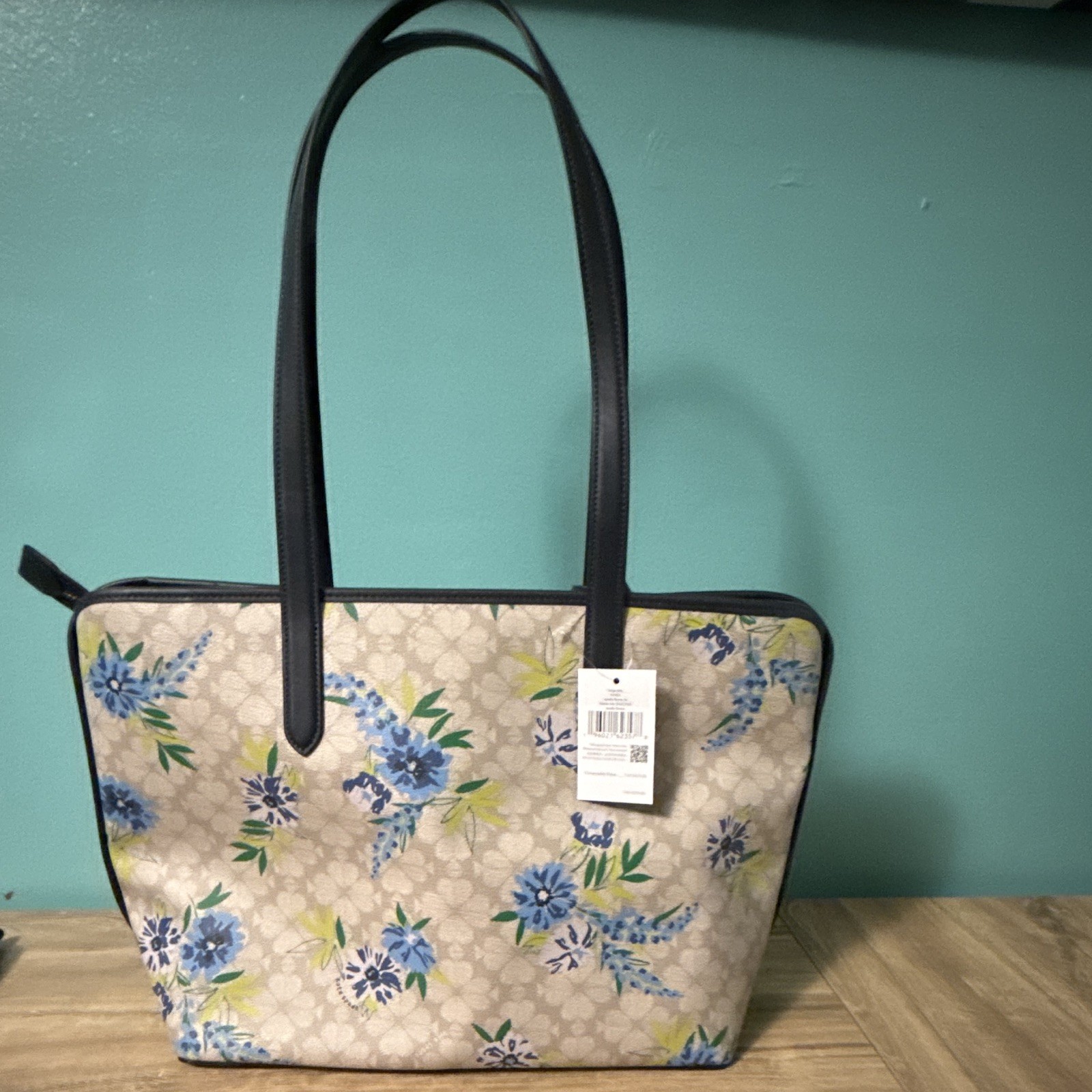 Kate Spade New York Large Floral Tote Bag Beige Zip Top Inner Pockets Logo