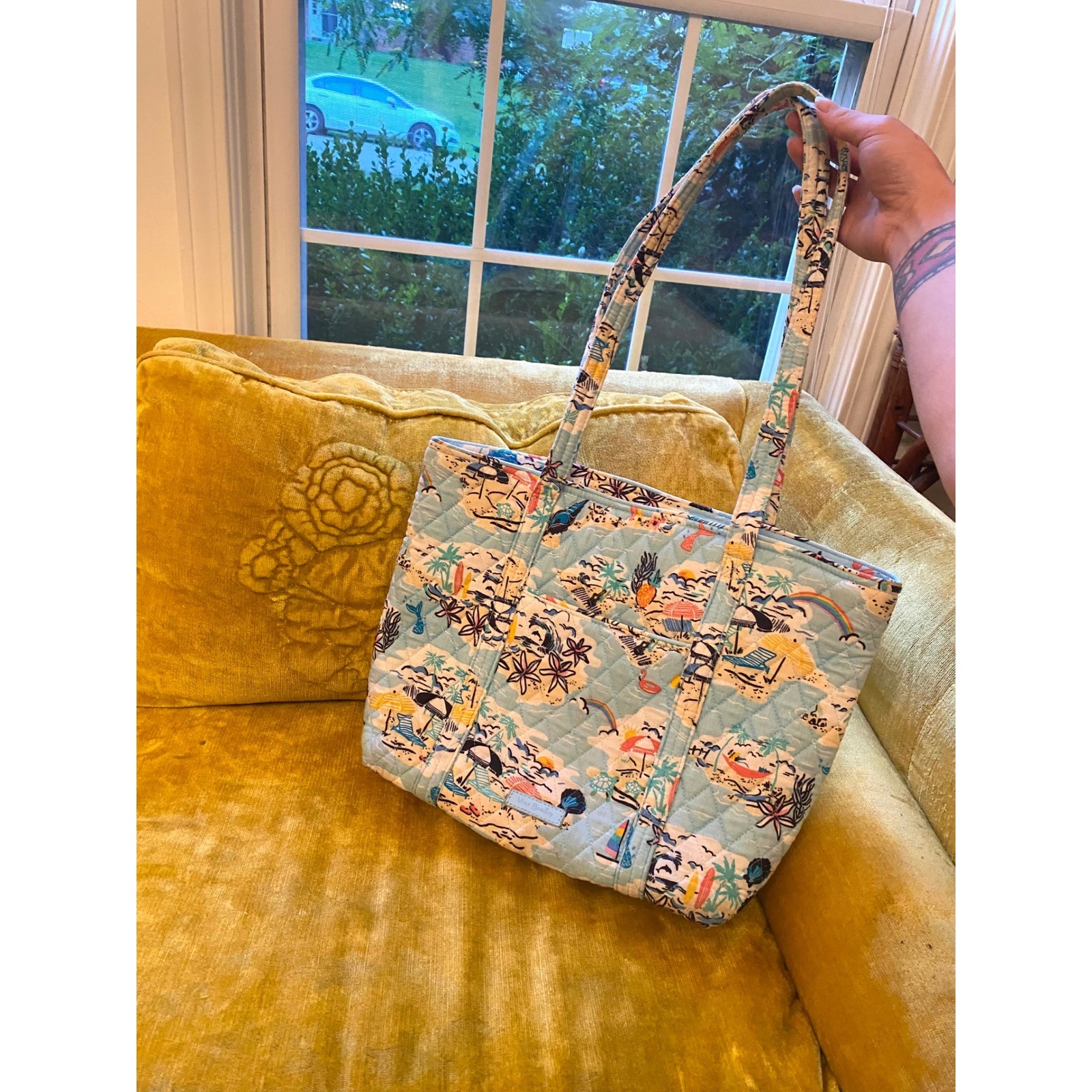 Vera Bradley Sunlit Garden Quilted Cotton Tote Bag Beach Tropical Blue Shoulder