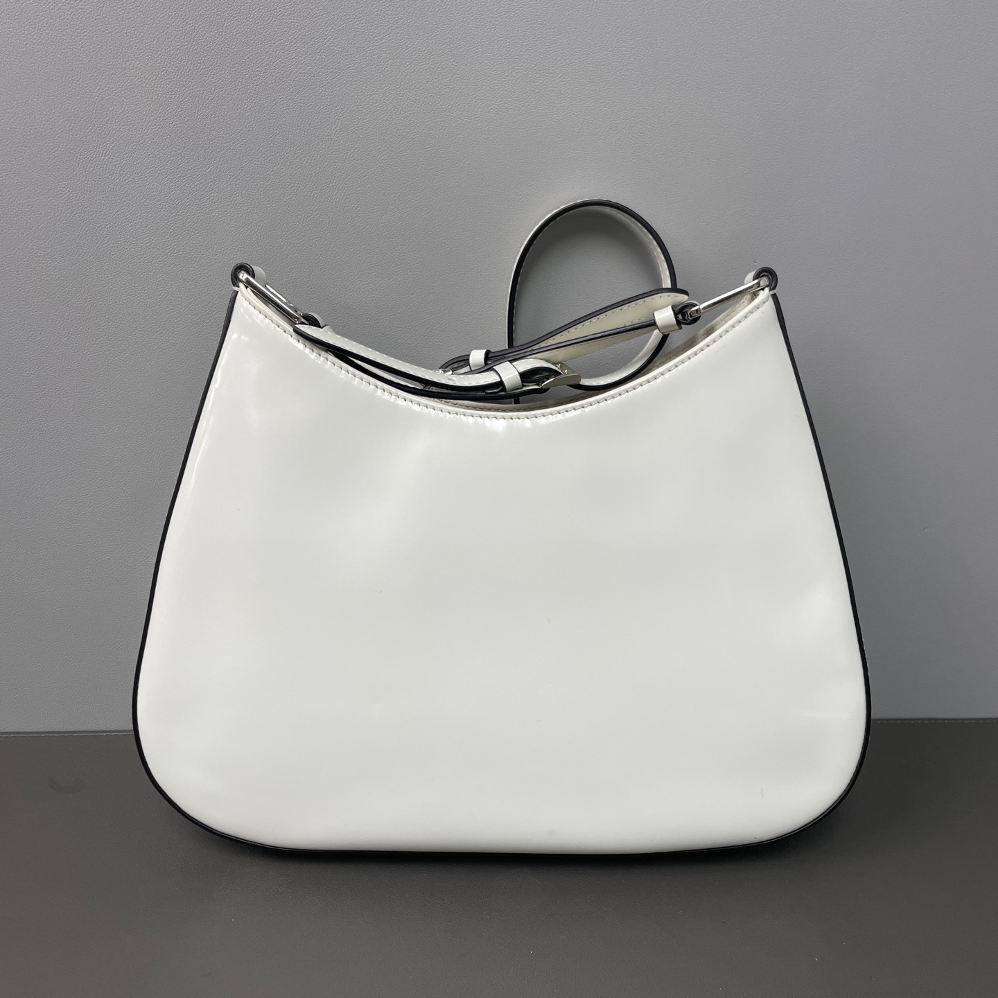 Prada Pre-Owned Authentic Underarm Bag White Free Tracked Shipping