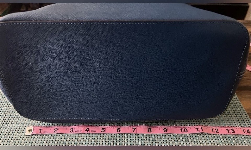 Michael Kors Blue ToteBag – One call out on one handle piping. See last photo.