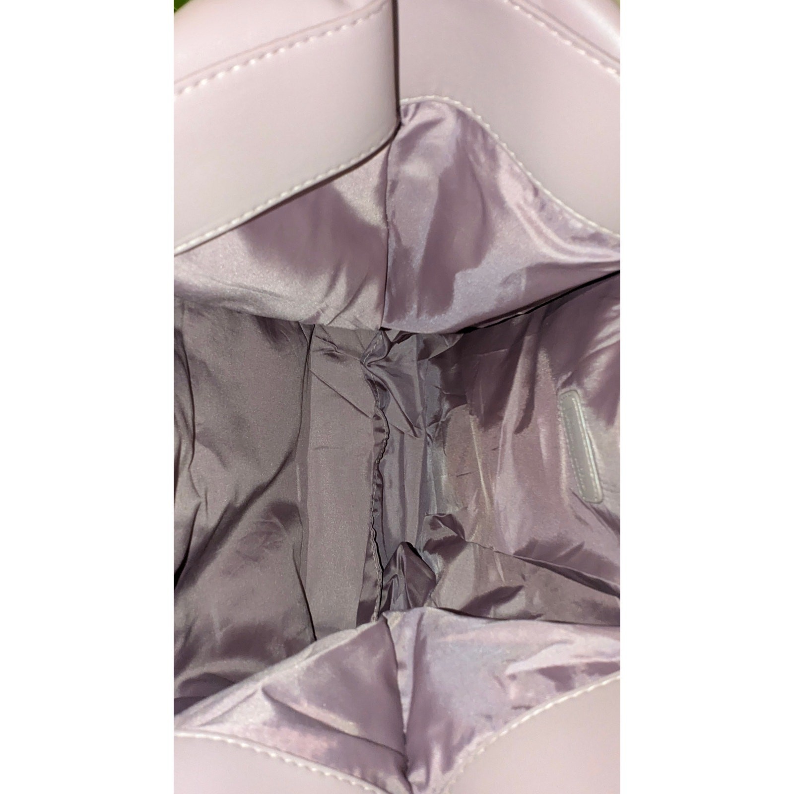 Neiman Marcus Tote Bag in Lavender