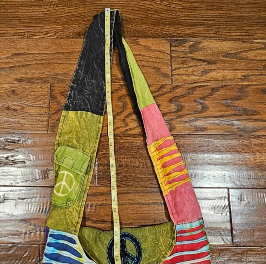NWOT KPC Boho Hippie Crossbody/Backpack – Multi-Colored