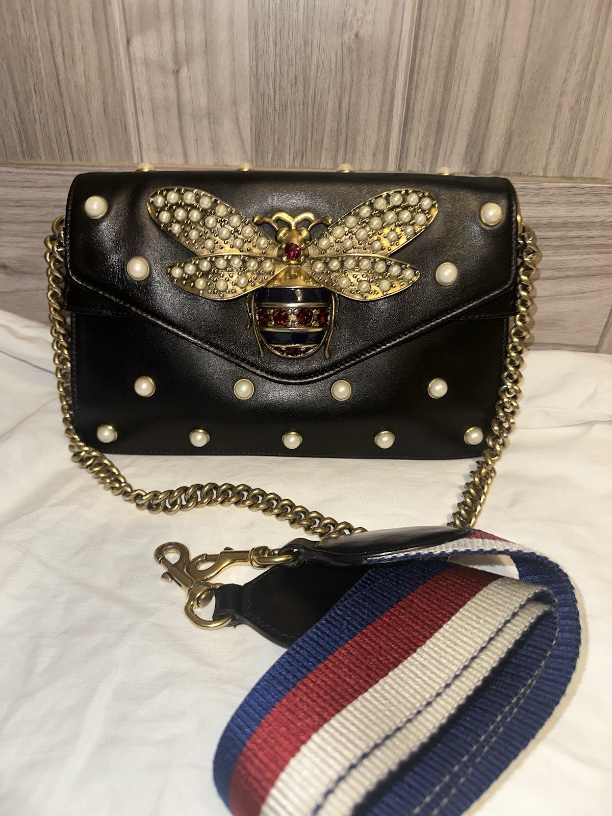 Gucci queen margaret Pearl Studded Bag