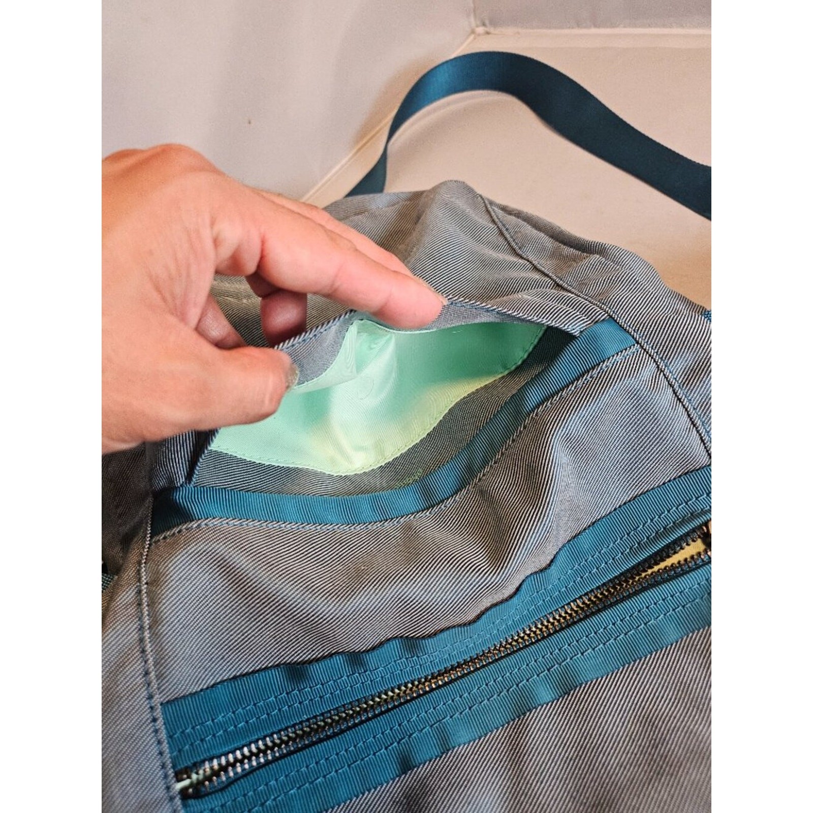 Lululemon Festival Bag II in Tofino Teal