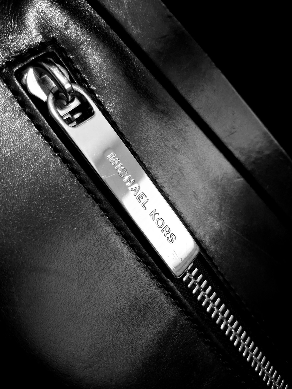 Michael KORS Made In ITALY 100% Black Leather RUNWAY Clutch Msrp$995.00*