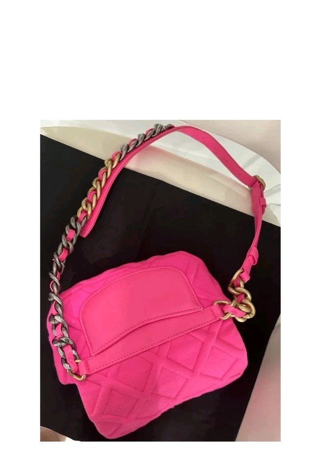 Chanel 19 Waist Belt Bag Neon Pink Jersey