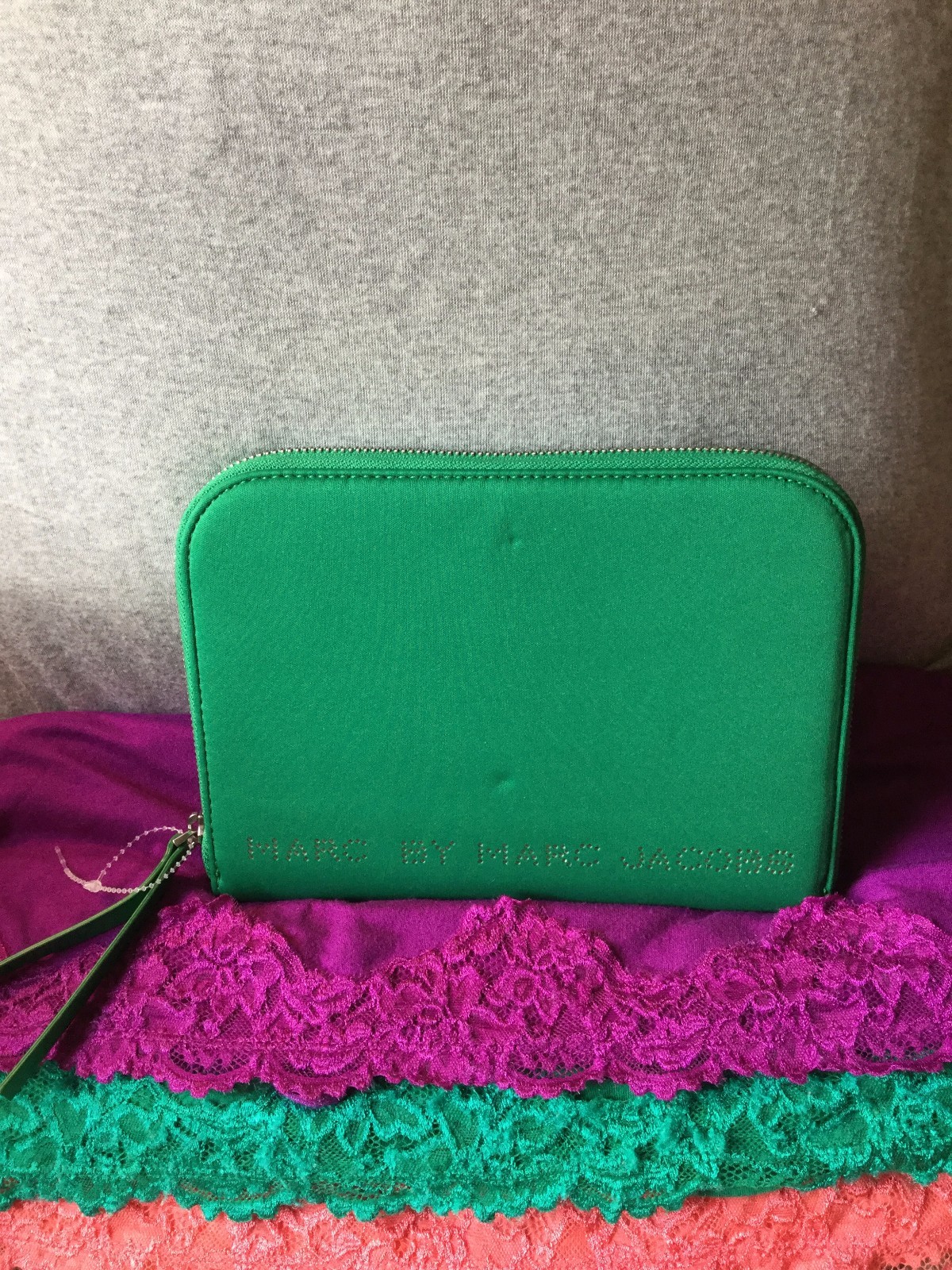 Marc By Marc Jacobs Green Neoprene Leather Tech Case Purse Zip Clutch